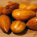 health-benefits-of-soaked-almonds